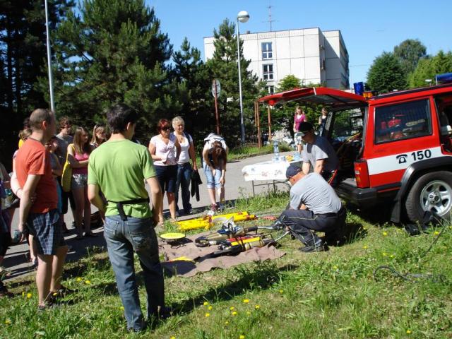 Na jednom ze stanovišť byli pracovníci Hasičského sboru