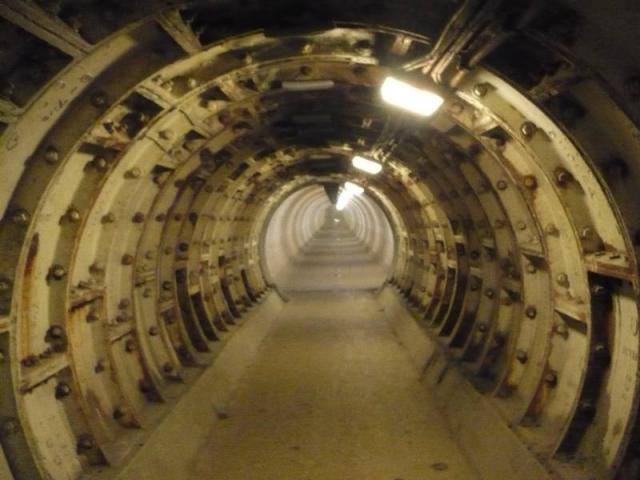 03 tunel pod Temží